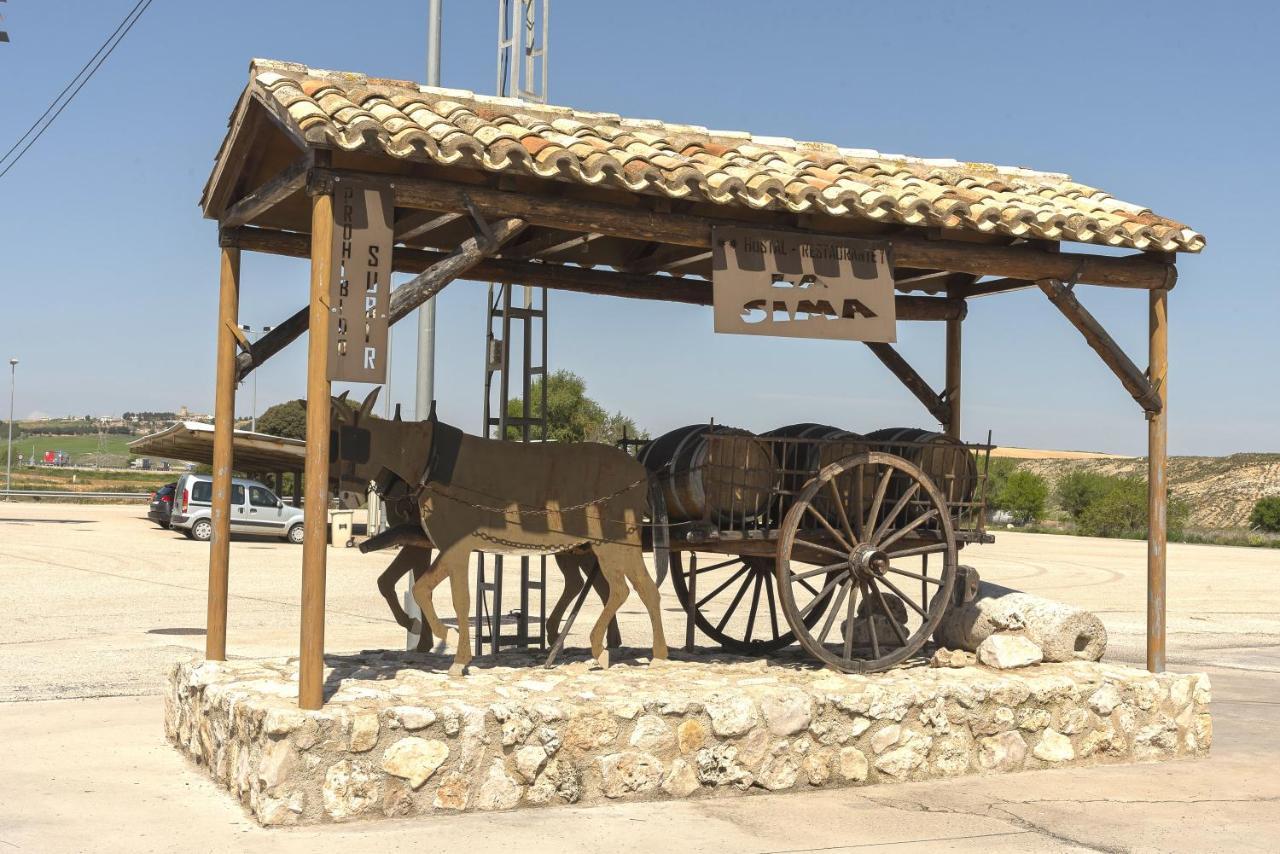 Hotel-Restaurante La Sima Castillo de Garcimunoz Exterior foto